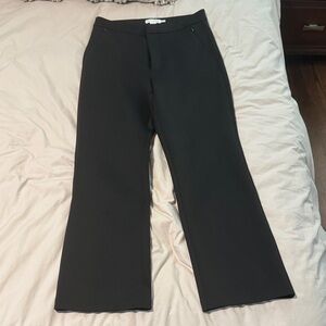 Good American Black Scuba Straight Crop
